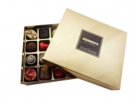Box of 20 Chosen Chocolates 280g
