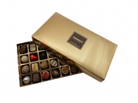 Box of 32 Assorted Chocolates 450g
